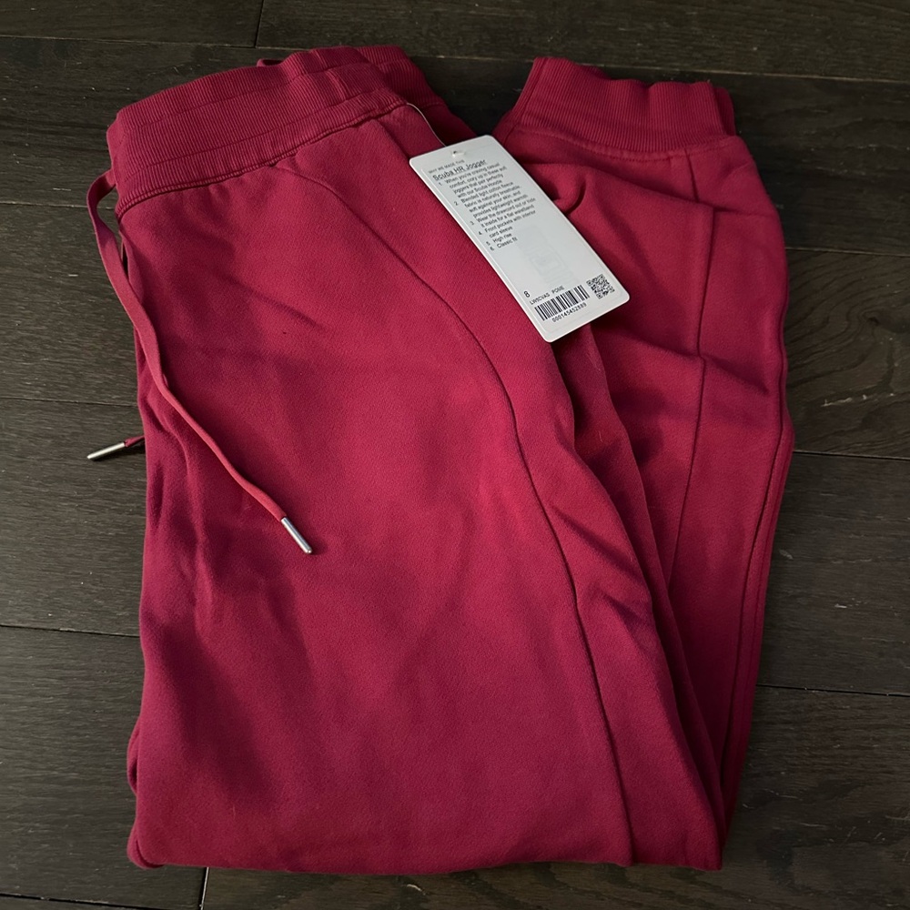 lululemon athletica Red Scuba Joggers